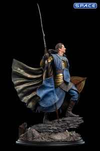 Gil-Galad Statue (Lord of the Rings)