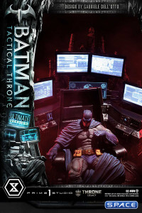 1/4 Scale Batman Ultimate Tactical Throne Throne Legacy Statue - Bonus Version (DC Comics)