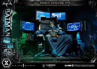 1/4 Scale Batman Ultimate Tactical Throne Throne Legacy Statue - Bonus Version (DC Comics)