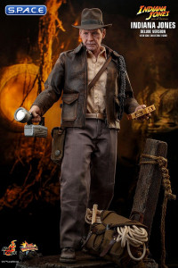 1/6 Scale Indiana Jones Deluxe Version Movie Masterpiece MMS717 (Indiana Jones and the Dial of Destiny)