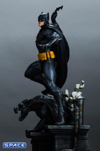 Batman Maquette - Black and Gray Edition (DC Comics)