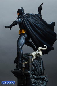 Batman Maquette - Black and Gray Edition (DC Comics)