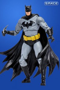 Batman »Hush« Black & Grey Suit (DC Multiverse)