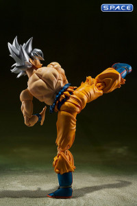 S.H.Figuarts Son Goku Ultra Instinct - Toyotarou Edition (Dragon Ball Super)