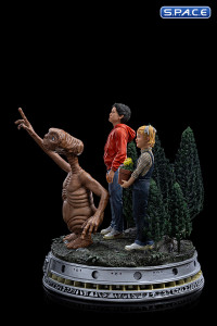 1/10 Scale E.T., Elliot and Gertie Deluxe Art Scale Statue (E.T. - The Extra-Terrestrial)