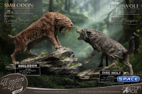 Smilodon Statue (Wonders of the Wild)