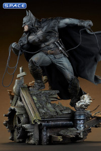 Batman Premium Format Figure (Batman: Gotham by Gaslight)