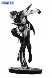 White Knight Statue by Sean Murphy (Batman Black and White)