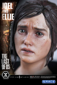 1/4 Scale Joel & Ellie Ultimate Premium Masterline Statue (The Last of Us)