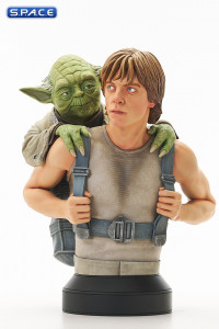 Luke Skywalker with Yoda Bust (Star Wars)