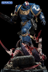 Lieutenant Titus Statue (Warhammer 40K)