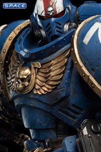 Lieutenant Titus Statue - Battleline Edition (Warhammer 40K)