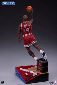 Michael Jordan Statue (NBA)