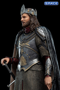 King Aragorn Statue (Lord of the Rings)