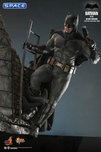 1/6 Scale Batman 2.0 Deluxe Version Movie Masterpiece MMS732 (Batman v Superman: Dawn of Justice)