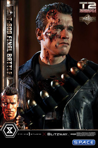 1/3 Scale T-800 Final Battle Deluxe Museum Masterline Statue - Bonus Version (Terminator 2)