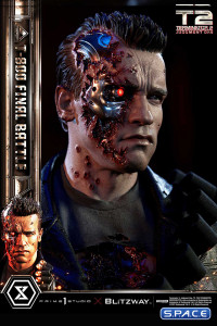 1/3 Scale T-800 Final Battle Museum Masterline Statue (Terminator 2)