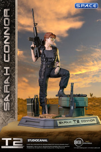 1/3 Scale Sarah Connor Statue (Terminator 2)