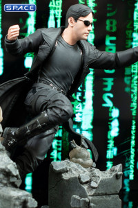 Neo Deluxe Gallery PVC Statue (The Matrix)