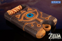 1:1 Sheikah Slate Life-Size Statue (The Legend of Zelda: Breath of the Wild)