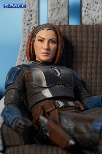 Bo-Katan Kryze on Throne Premier Collection Statue (The Mandalorian)