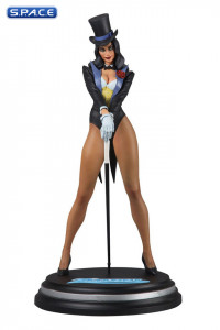 Zatanna by J. Scott Campbell Statue (Cover Girls of the DC Universe)