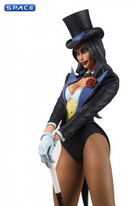 Zatanna by J. Scott Campbell Statue (Cover Girls of the DC Universe)