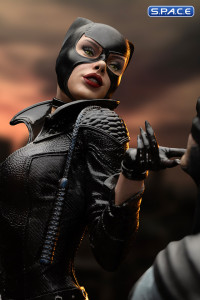 1/6 Scale Batman & Catwoman Diorama (DC Comics)