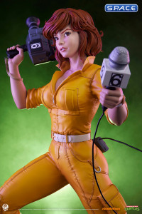 April ONeil Statue (Teenage Mutant Ninja Turtles)