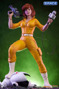 April ONeil Statue (Teenage Mutant Ninja Turtles)