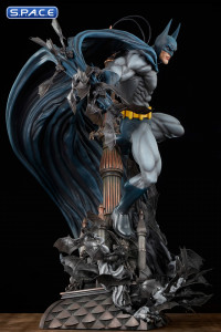 Batman Premium Format Figure (DC Comics)