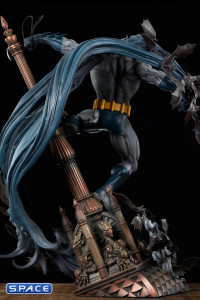 Batman Premium Format Figure (DC Comics)