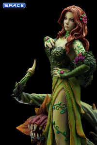1/10 Scale Poison Ivy Gotham City Sirens Deluxe Art Scale Statue (DC Comics)