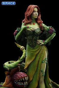 1/10 Scale Poison Ivy Gotham City Sirens Deluxe Art Scale Statue (DC Comics)