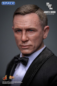 1/6 Scale Daniel Craig as James Bond (No Time To Die)