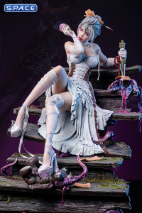 Huashou Statue