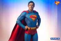 Superman Premium Format Figure (Superman)