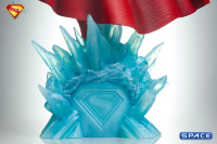 Superman Premium Format Figure (Superman)