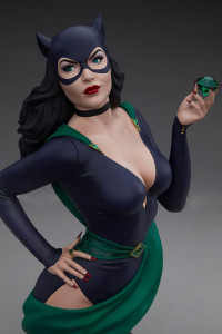 Catwoman Bust (DC Comics)