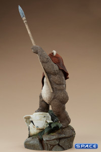 Wicket Premium Format Figure (Star Wars)