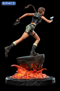 Lara Croft The Sanctuary of Flame Mini-Statue (Tomb Raider)