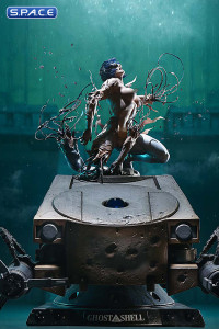 1/4 Scale Motoko Kusanagi vs. Arachnida Ultimate Premium Masterline Statue - Bonus Version (Ghost in the Shell)