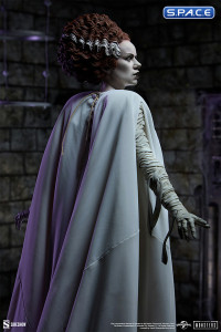 The Bride of Frankenstein Premium Format Figure - Mixed Media Version (Universal Monsters)