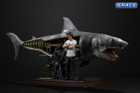 1/10 Scale Steven Spielberg & Jaws Deluxe Art Scale Statue (Jaws)