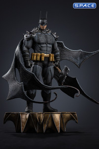 1/10 Scale Batman Absolute Art Scale Statue (DC Comics)