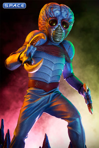 Metaluna Mutant Premium Format Figure (Universal Monsters)