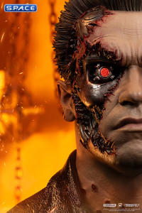 1:1 Battle Damaged T-800 Art Mask Life-Size Replica (Terminator 2)