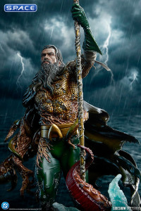 Aquaman �Lord of the Deep� Premium Format Figure (DC Comics)
