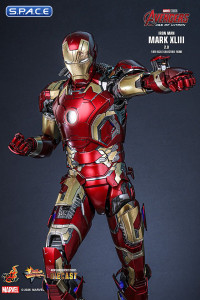 1/6 Scale Iron Man Mark XLIII 2.0 Movie Masterpiece MMS865D80 (Avengers: Age of Ultron)