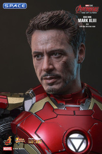 1/6 Scale Iron Man Mark XLIII 2.0 Movie Masterpiece MMS865D80 (Avengers: Age of Ultron)